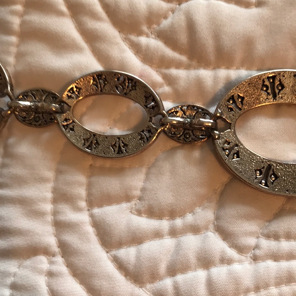 Silver Statement Necklace. - image 4